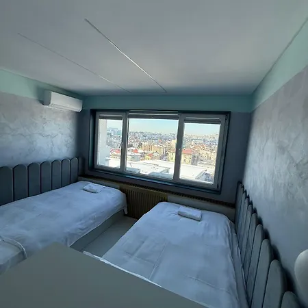 Cathedral * בוקרשט