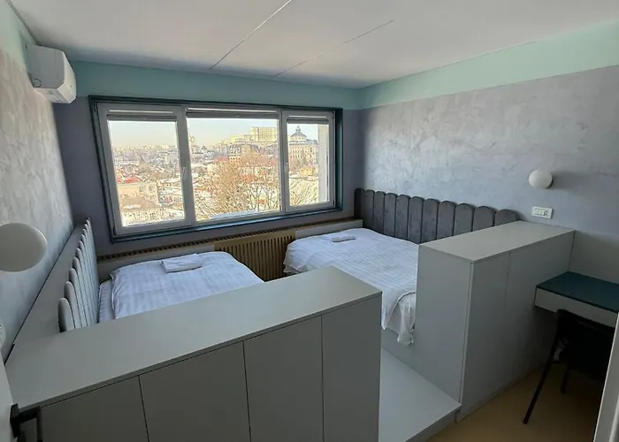 Cathedral * בוקרשט